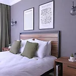 Excellent Pierre Loti Apartment