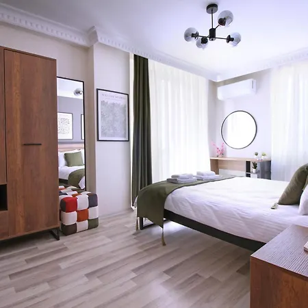 Excellent Pierre Loti